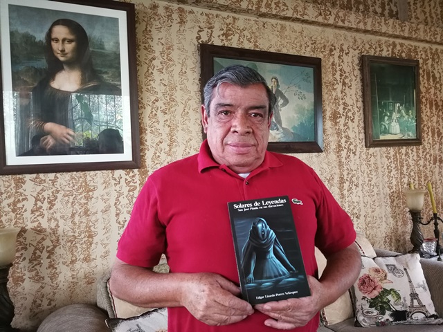 Édgar Lizardo Porres Velásquez, autor del libro Solares de Leyendas. (Foto Prensa Libre: Oscar Felipe Quisque)