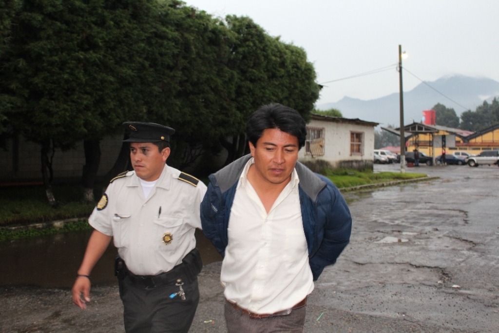 La detención se llevó a cabo en el Centro Intercultural de Quetzaltenango, en la zona 3 la ciudad altense. (Foto Prensa Libre: María José Longo)