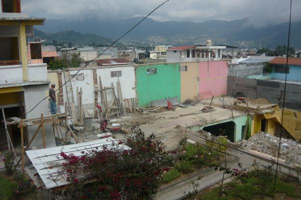 Los dos últimos terremotos que  han afectado a San Marcos han dejado muerte y destrucción. (Foto Prensa Libre; Genner Guzmán).   