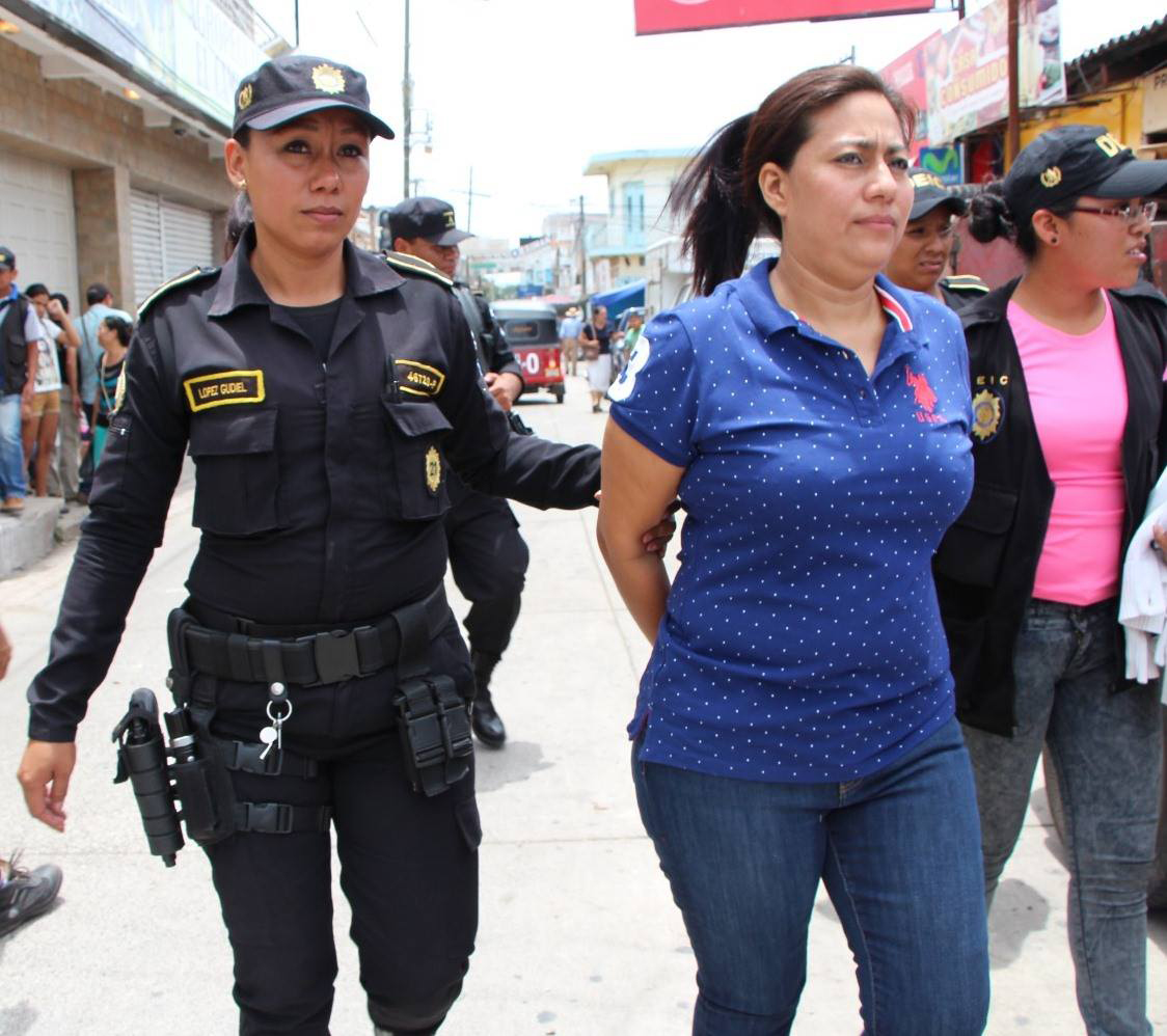 Servia Benavent Guzmán Cuellar, espósa de Édgar Francisco Morales Guerra, alias <em>Chico Dólar</em>, enfrentará a la justicia por lavado de dinero. (Foto Prensa Libre: Hemeroteca)