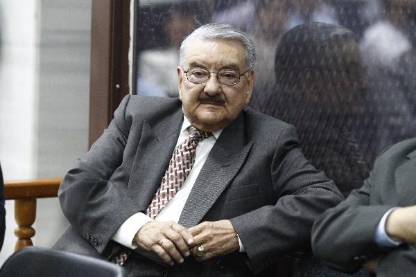 Eduardo meyer, expresidente del Congreso, fue condenado a tres años por el desvío  millonario.