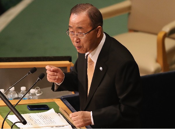 Ban Ki-moon pronuncia su discurso en la Asamblea General de Naciones Unidas. (Foto Prensa Libre: AFP)