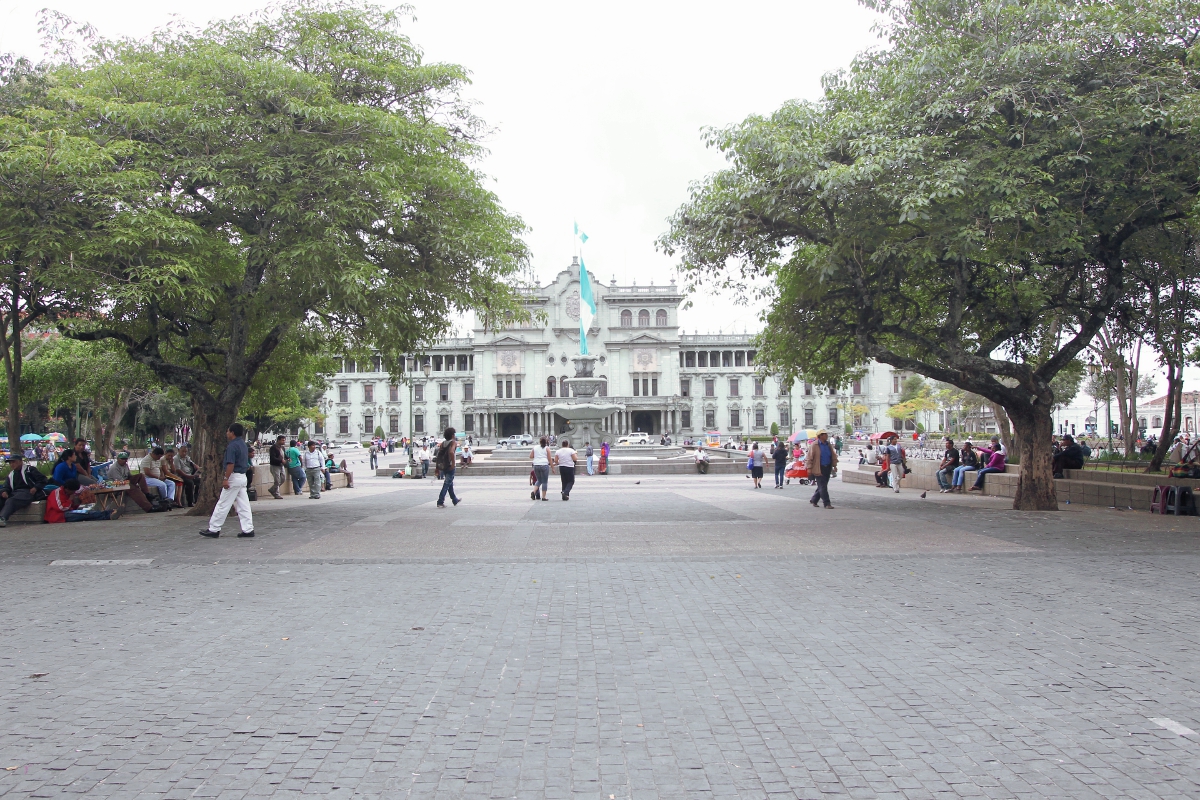 Fachada  del Palacio Nacional y la Plaza de la Constitucion. Foto: Hemeroteca PL.