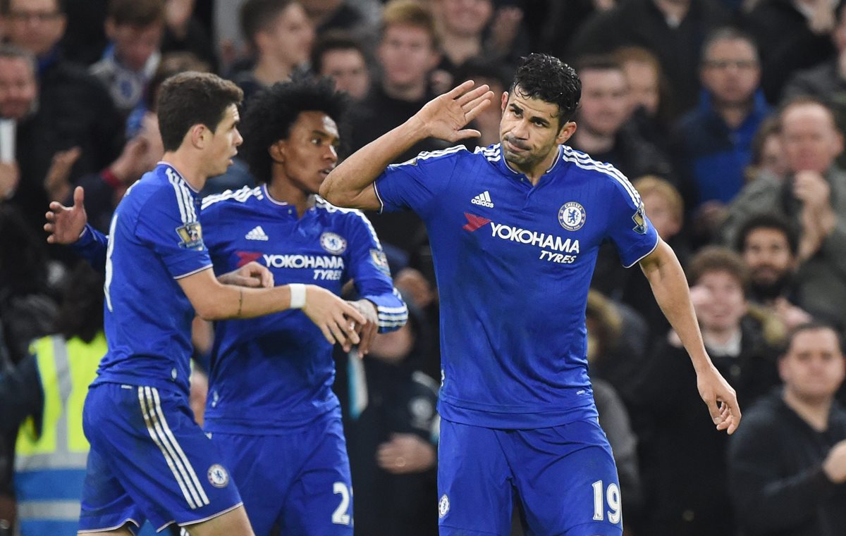 El hispano brasileño Diego Costa anotó dos goles del Chelsea contra el Watford. (Foto Prensa Libre: EFE).