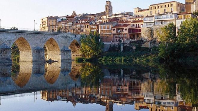En Tordesillas los españoles y los portugueses se dividieron las tierras que todavía no habían hallado. GETTY IMAGES