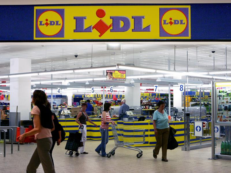 Lidl es una cadena de supermercados de origen alemán. (Foto Prensa Libre: Julio Ibánez).