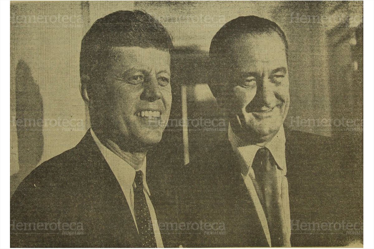 El nuevo presidente norteamericano, John F. Kennedy y el vicepresidente Lyndon Baines Johnson. 9/11/1960. (Foto: Hemeroteca PL)