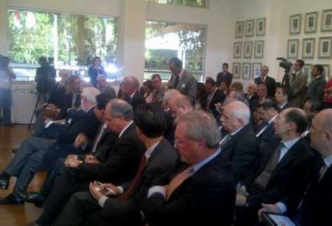 Embajadores conocen situación de Totonicapán en la Cancillería  Guatemalteca. (Foto Prensa Libre: Sergio Morales)