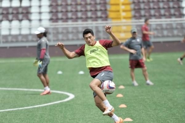 Morales anotó en tierras mexicanas ante el campeón León, en la gira de partidos que realiza el Saprissa. (Foto Prensa Libre: cortesía Gabriela Tellez)