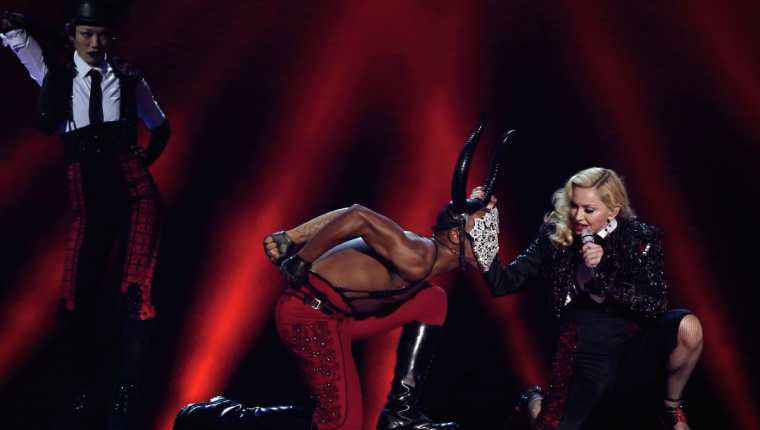 Madonna durante su participación en los premios Brit. (Foto: Prensa Libre: AP)