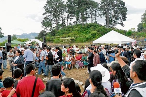 Autoridades de Sololá y gubernamentales visitaron el sitio arqueológico ubicado en  San Andrés Semetabaj, Sololá.