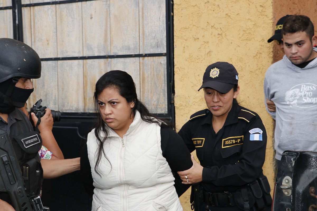 Nineth Álvarez Milián habría cuidado a las gemelas durante el tiempo que estuvieron secuestradas. (Foto Prensa Libre: Eduardo Sam)