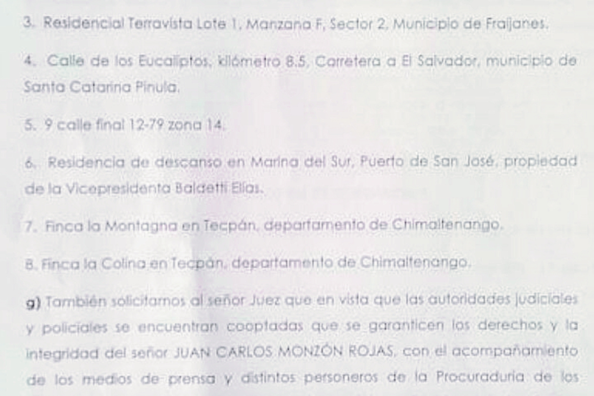 La exhibición  personal planteada por la aboga Ana Lucía Botrán ( Foto Prensa Libre: Estuardo Paredes)