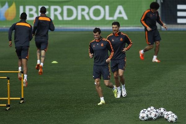 Gareth Bale se ha unido a la concentración del Real Madrid previo a enfrentar al Bayern Munich. (Foto Prensa Libre: AFP)