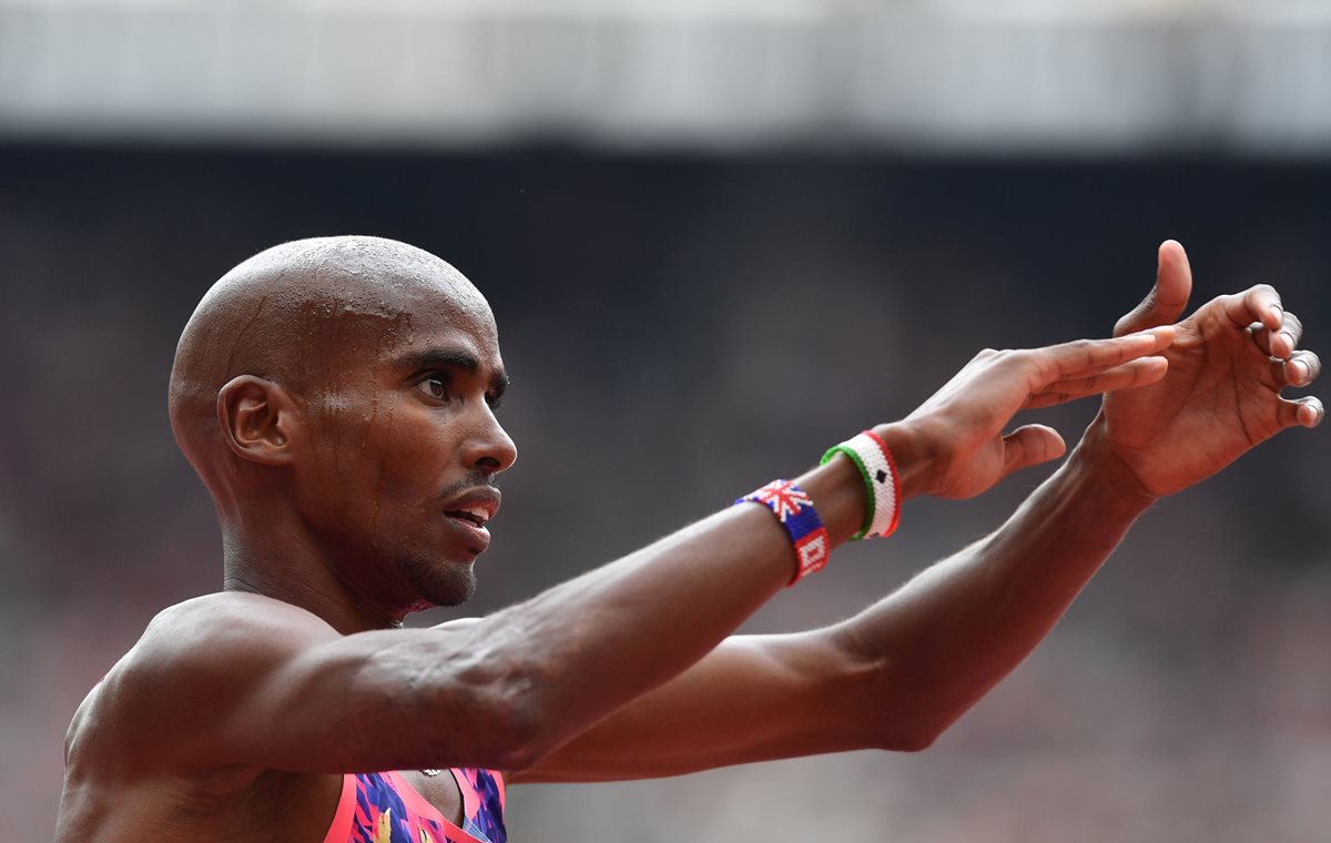 El corredor británico nacido en Somalia, Mo Farah, ganó los 3 mil metros en el estadio Olímpico. (Foto Prensa Libre: AFP)