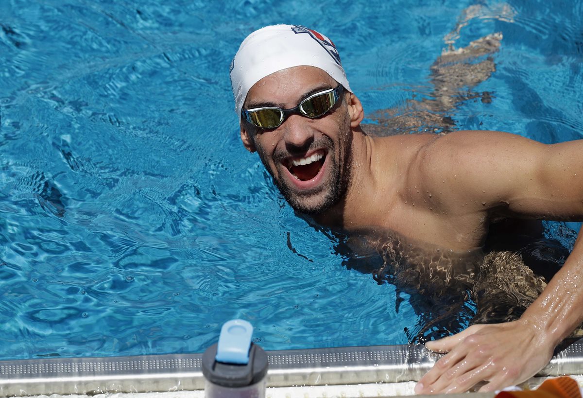 El multimedallista olímpico, Michael Phelps, será el abanderado de Estados Unidos. (Foto Prensa Libre: AP)