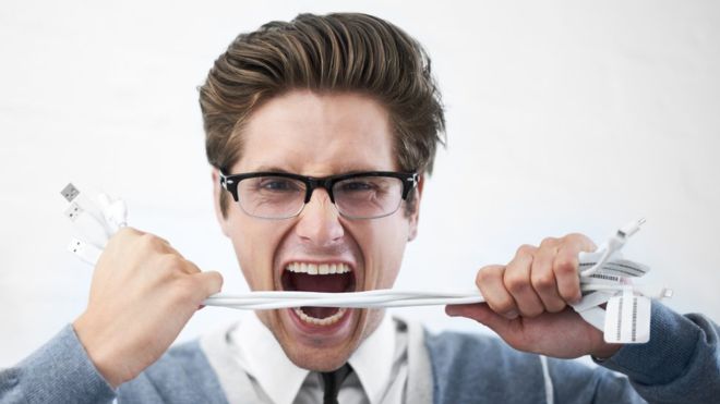 La tecnología que está a nuestro alcance puede causarnos "tecnoestrés". (Foto Prensa Libre:GETTY IMAGES)