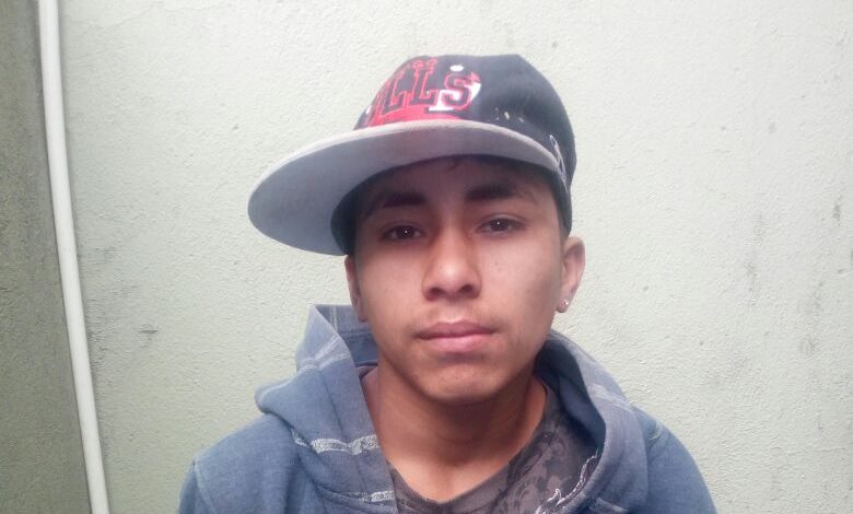 William Adalí Colindres Urbina, de 18 años, es de origen hondureño y fue sorprendido cuando robaba ofrendas en una iglesia de Salamá, Baja Verapaz. (Foto Prensa Libre: PNC)
