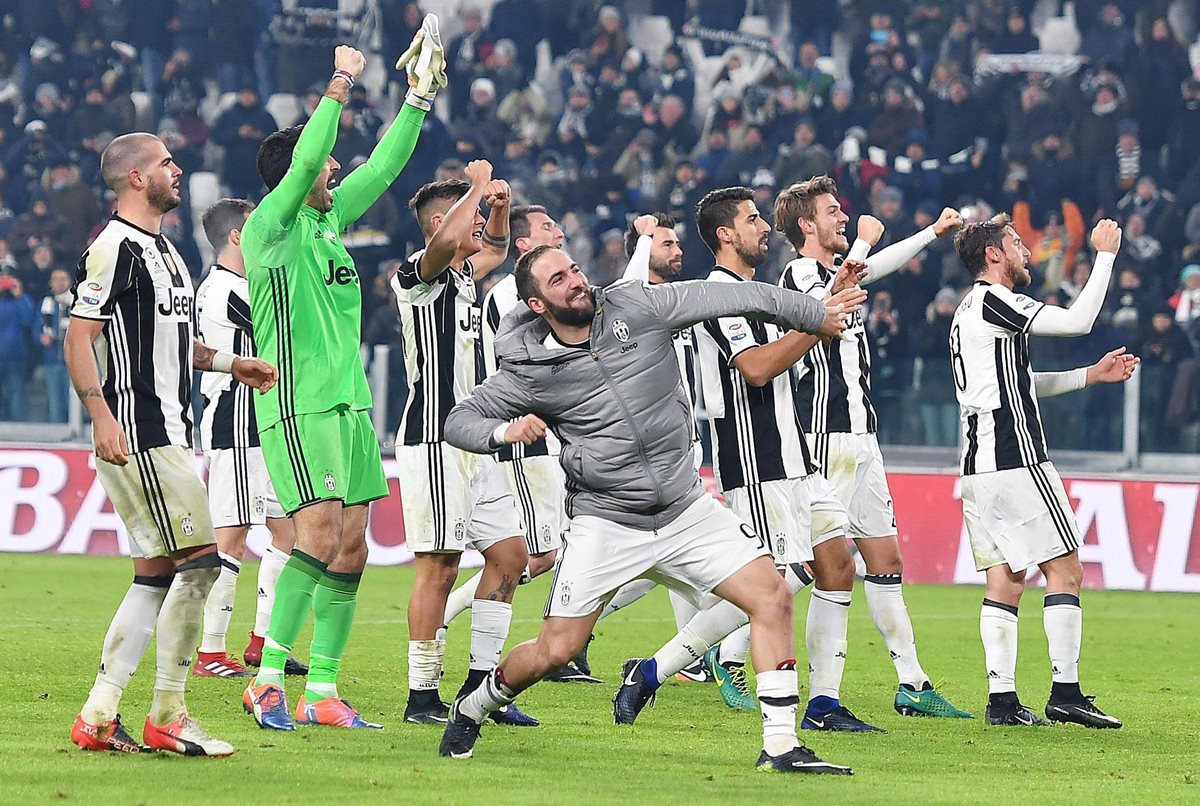 La Vecchia Signora se desplazará a Doha en un excelente estado de forma tras imponerse a la Roma (2) el sábado por 1-0. (Foto Prensa Libre: AFP)