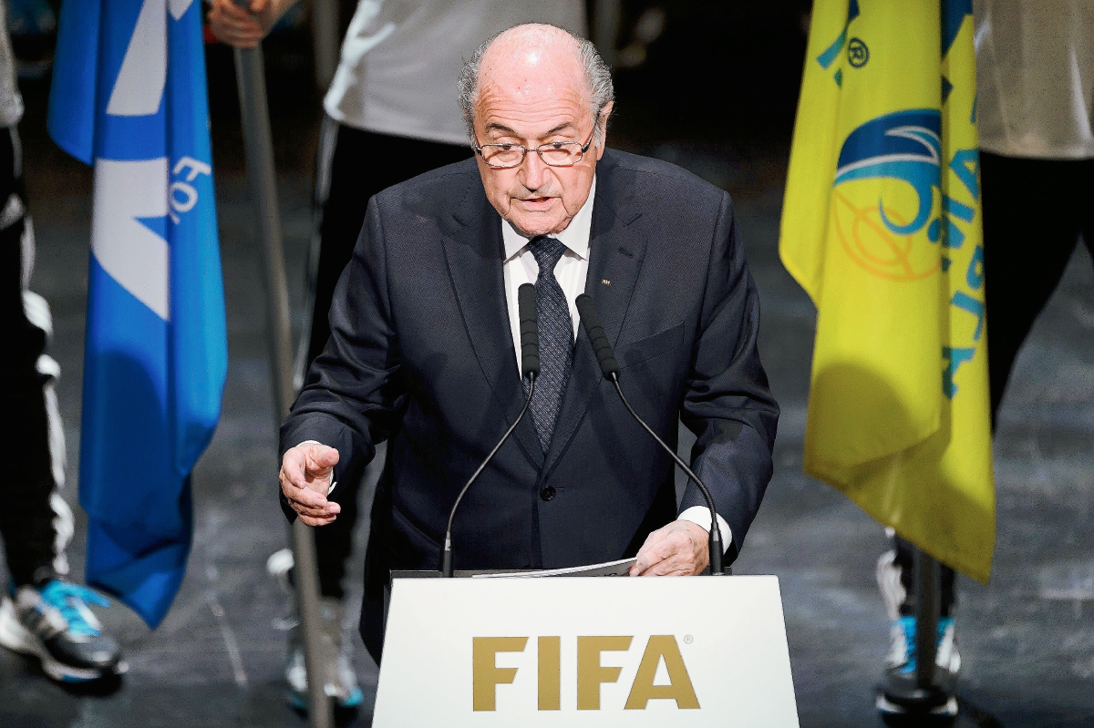 El presidente de la Fifa, Joseph Blatter ofrece su discurso durante la inauguración de Congreso de la Fifa. (Foto Prensa Libre: AFP)