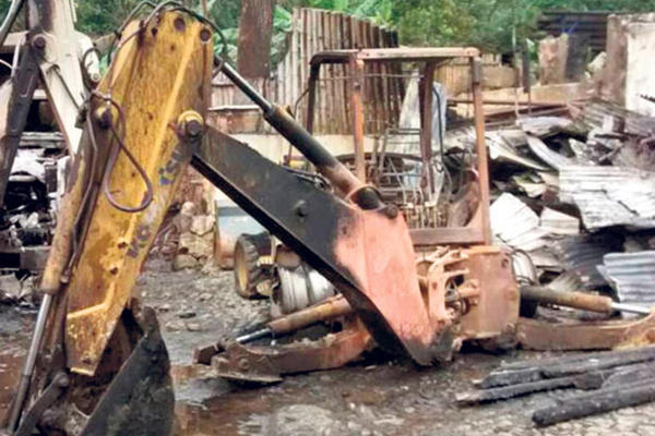 La Maquinaria destruida la semana recién pasada pertenece a Hidrosalá.