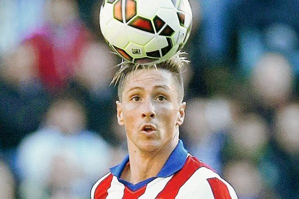 El delantero el Atlético de Madrid, Fernando Torres espera un partido diferente y especial en el derbi ante el Real Madrid. (Foto Prensa Libre: EFE)