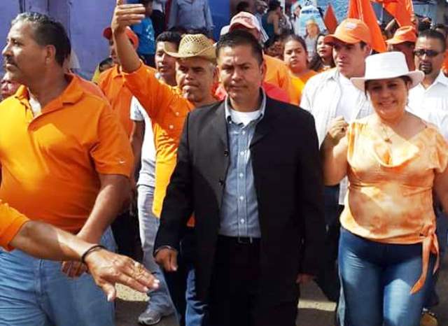 Diter Obdulio Ramírez Reyes fue candidato a la alcaldía, en las elecciones anteriores, por el Partido Patriota. (Foto Prensa Libre: Oswaldo Cardona)