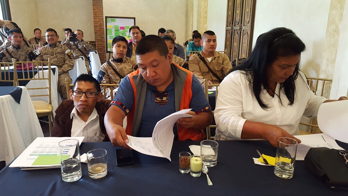 Informan en Sacatepéquez del beneficios de utilizar la Ley de Libre Acceso a la Información Pública. (Foto Prensa Libre: Julio Sicán)