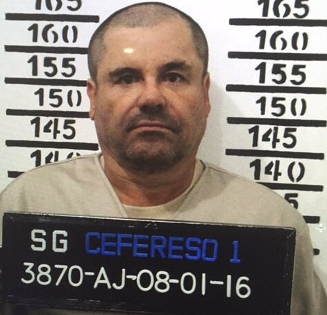 Imagen de archivo del Chapo Guzmán, el mexicano que llegó a ser uno de los narcos más poderosos del mundo. (Foto Prensa Libre: AP).