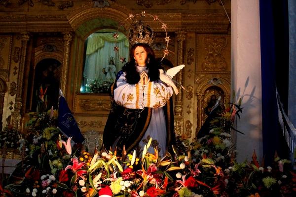 En Escuintla veneran a la Virgen de Concepción. (Foto Prensa Libre: Melvin Sandoval)