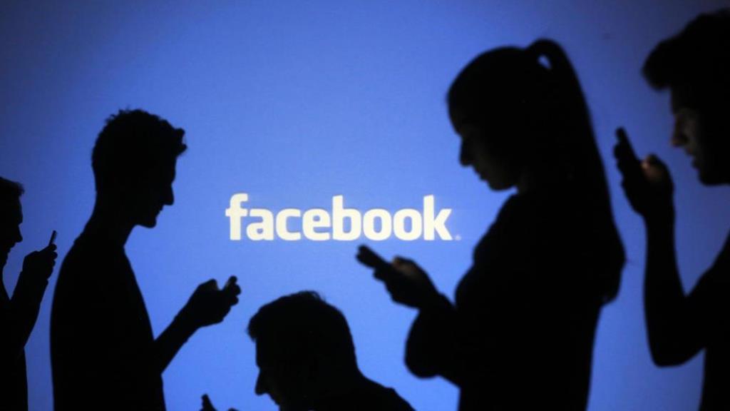 Los usuarios de Facebook verán en un futuro todo traducido de inmediato a su idioma favorito. (Foto Prensa Libre: Hemeroteca PL)