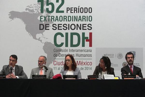Integrantes de la CIDH en el marco del 152 período extraordinario de sesiones. (Foto Prensa Libre: EFE)
