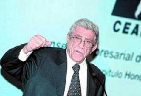 El empresario hondureño Miguel Facussé Barjum, se mantiene en la lista anual de "depredadores"  de la libertad de prensa. (Foto Prensa Libre: AFP)
