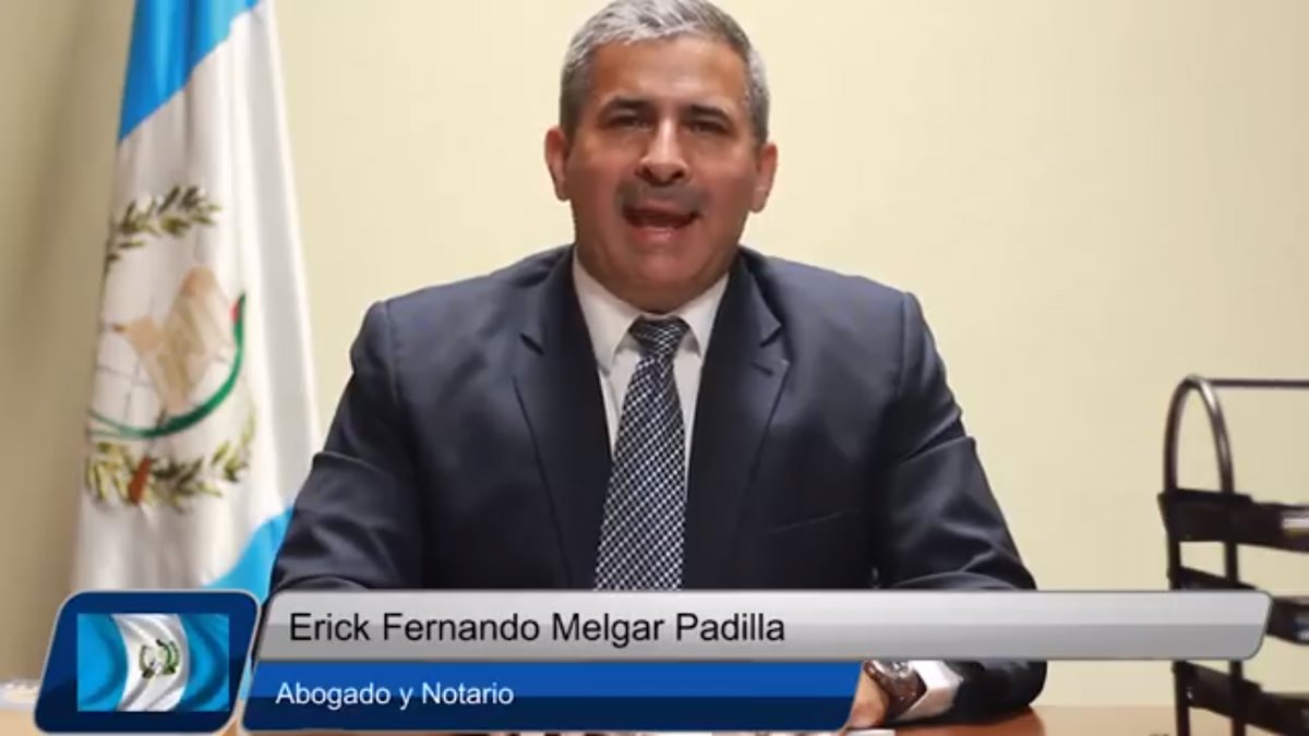 El general Érick Melgar Padilla, en  un video difundido el viernes último, ataca al sistema de justicia. y  señala que el MP  manipula un caso penal. El Ejecutivo señaló que es una postura personal, no institucional.