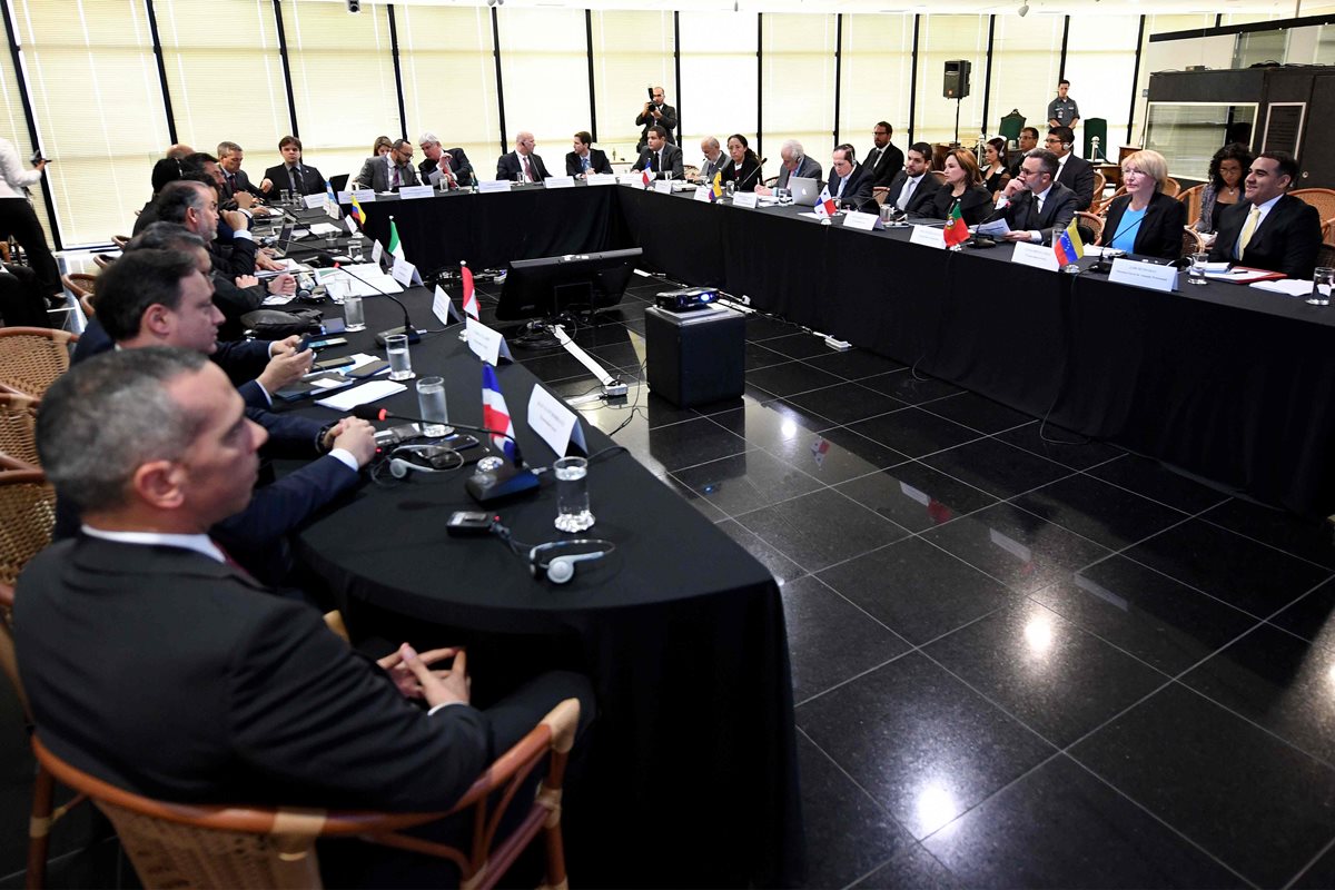 Vista general de una reunión de fiscales y procuradores de 11 países en Brasilia. (AFP).