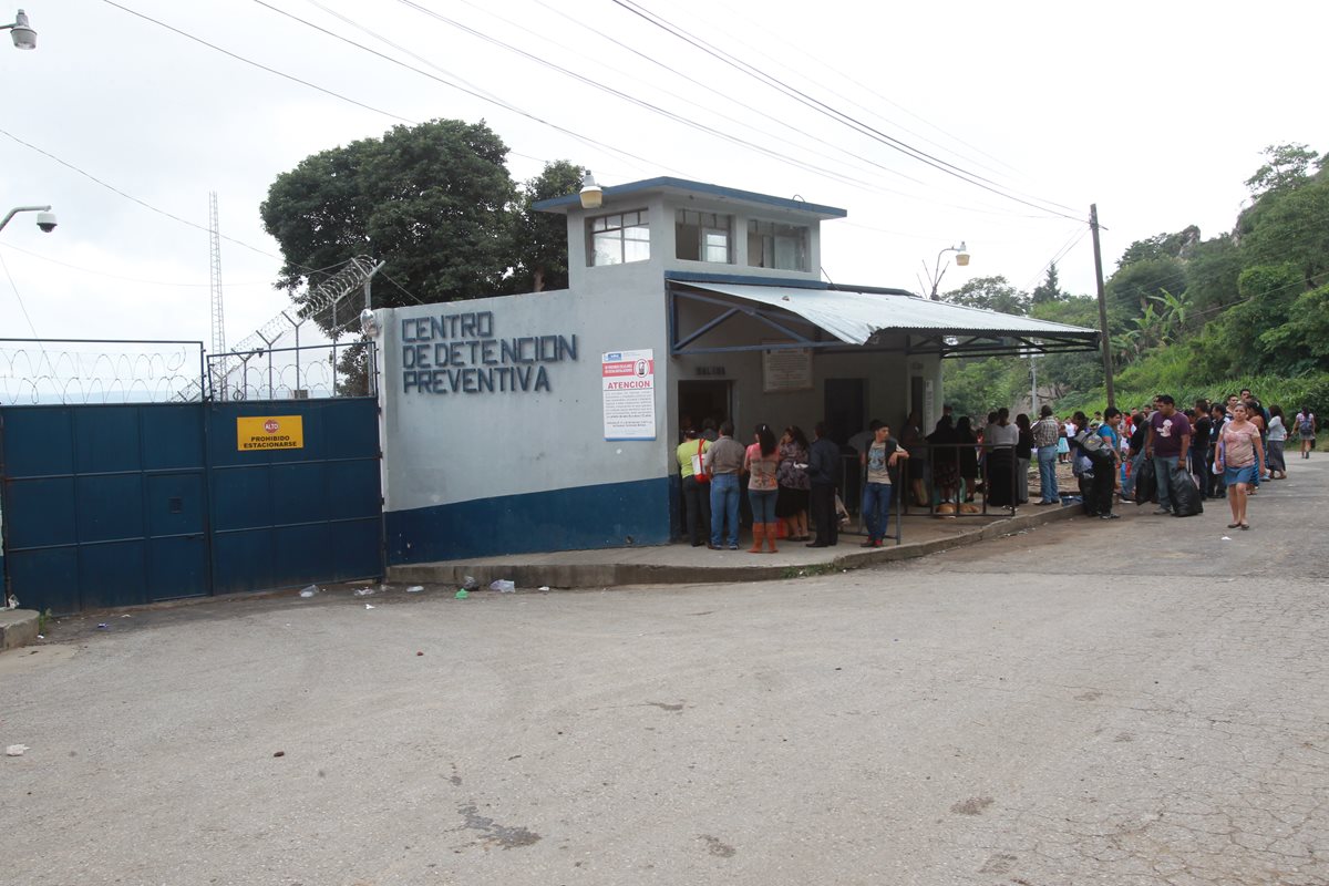 En el Centro de Prevención Preventiva guardaron prisión los tres hombres que hoy fueron enviados a terminar su condena a México. (Foto Prensa Libre: Hemeroteca)