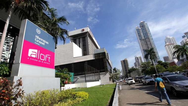Vista general del área hotelera y turística de Panamá. La optimización, planificación y nuevas estrategias en el sector hotelero de Panamá son los temas que abordan representantes de alojamientos turísticos. (Foto Prensa Libre: EFE)