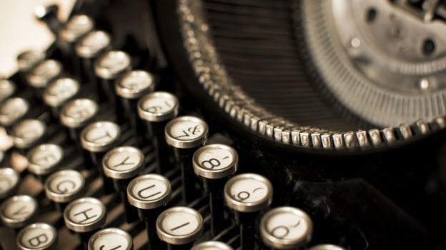 Antes del procesador desarrollado por Berezin, cambiar párrafos de lugar o frases enteras era un proceso lento que requería reescribir todo un texto.