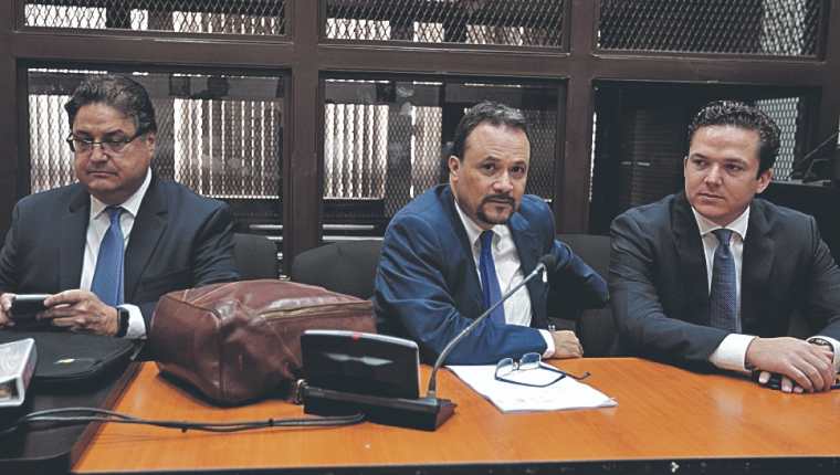 Rodrigo Arenas y José Botran en audiencia acusados de financiamiento electoral ilícito. (Foto Prensa Libre: Archivo)