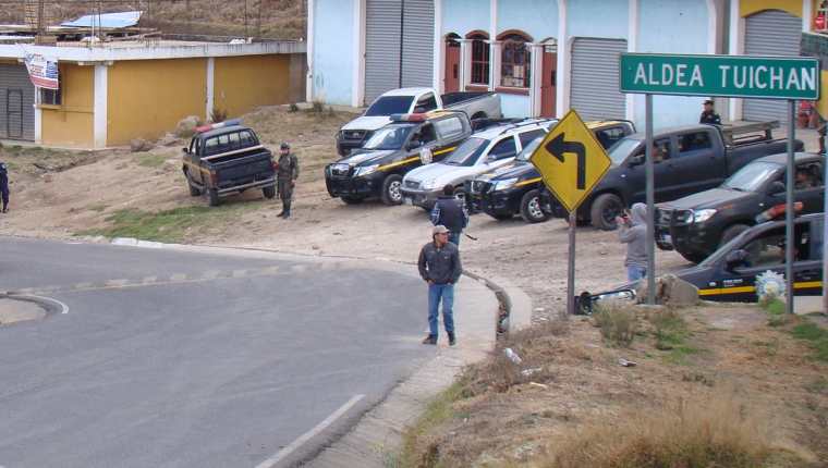 Vecinos de Tuichán, Ixchiguán, habrían llegado a terrenos en disputa lo que generó inconformidad. (Foto Prensa Libre: Whitmer Barrera)