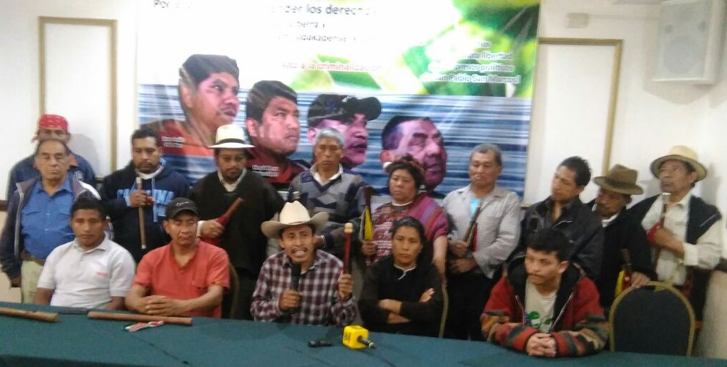 Líderes informan acerca de la situación de los denominados presos políticos de San Pablo, San Marcos. (Foto Prensa Libre: Oscar García).