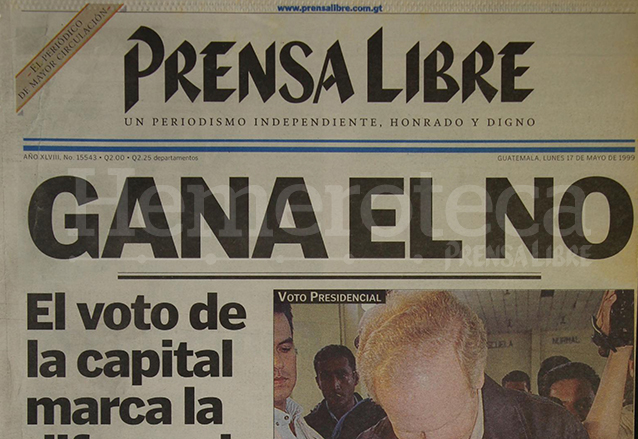 Portada del 17 de mayo de 1999, con titular sobre resultado de la consulta popular. (Foto: Hemeroteca PL)