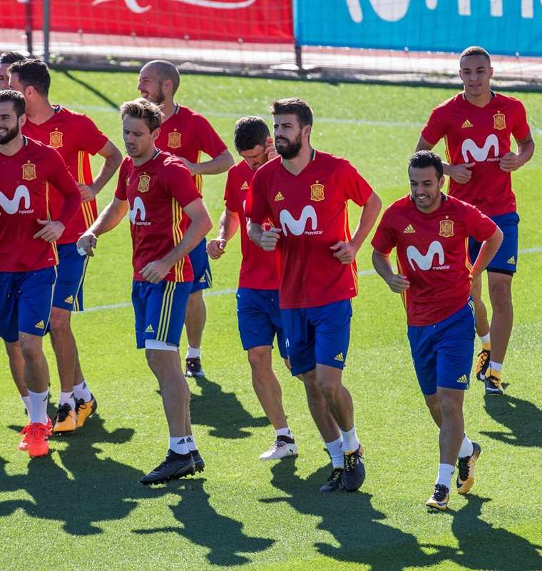 La selección de España se alista a jugar frente a Albania. (Foto Prensa Libre: EFE)