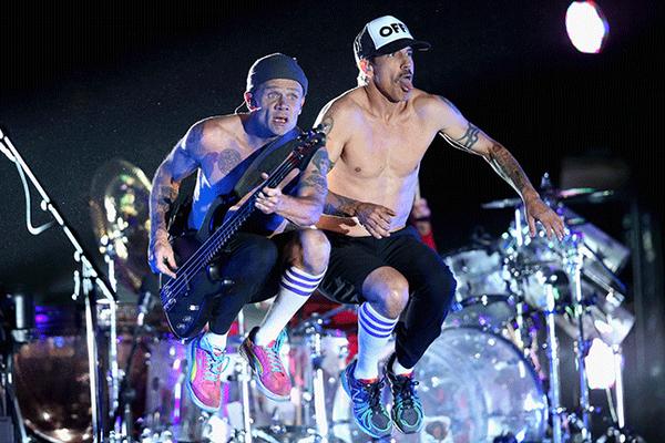 Red Hot Chili Peppers participará en Lollapalooza 2014 que se llevará a  cabo en Santiago de Chile. Fotografía tomada de www.billboard.com.