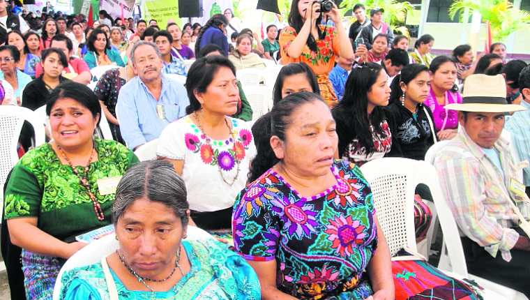 La deuda del Estado con los pueblos indígenas, en cuanto a reconocer y velar por el cumplimiento de sus derechos, se mantiene. (Foto Prensa Libre: HemerotecaPL)