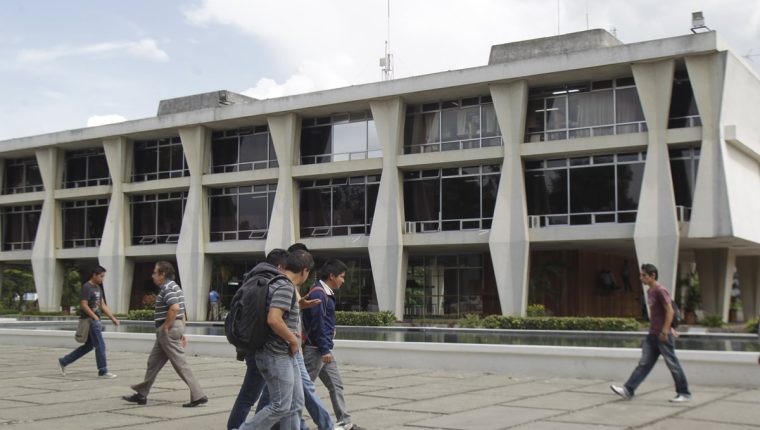 Los estudiantes de la Usac votarán por sus autoridades estudiantiles entre  el 4 y 6 de octubre. (Foto Prensa Libre: Hemeroteca PL)