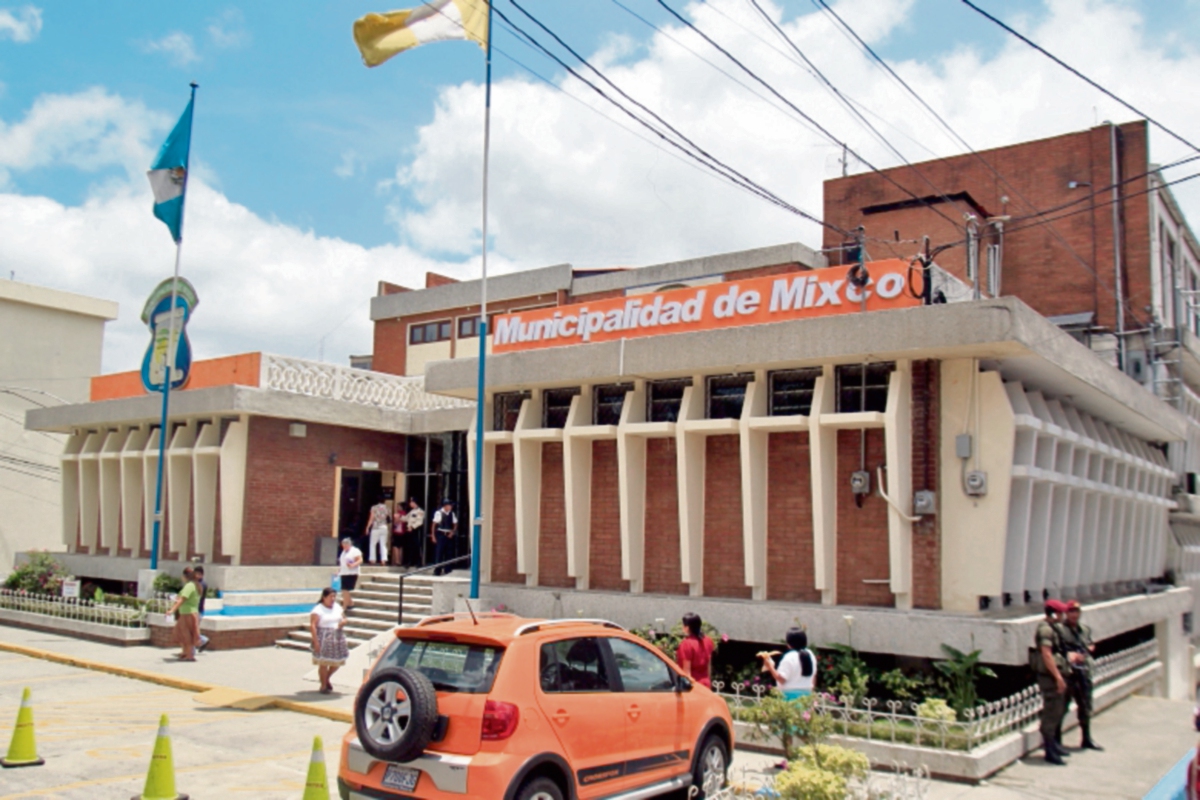 Por falta del pago del impuesto sobre inmuebles, comunas ofrecen beneficio fiscal. (Foto Prensa Libre: EDWIN BERCIAN)