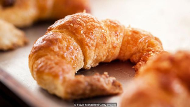 Una leyenda cuenta que las mediaslunas fueron creados por los austríacos en el siglo XVI para insultar a sus ocupante turcos. GETTY IMAGES