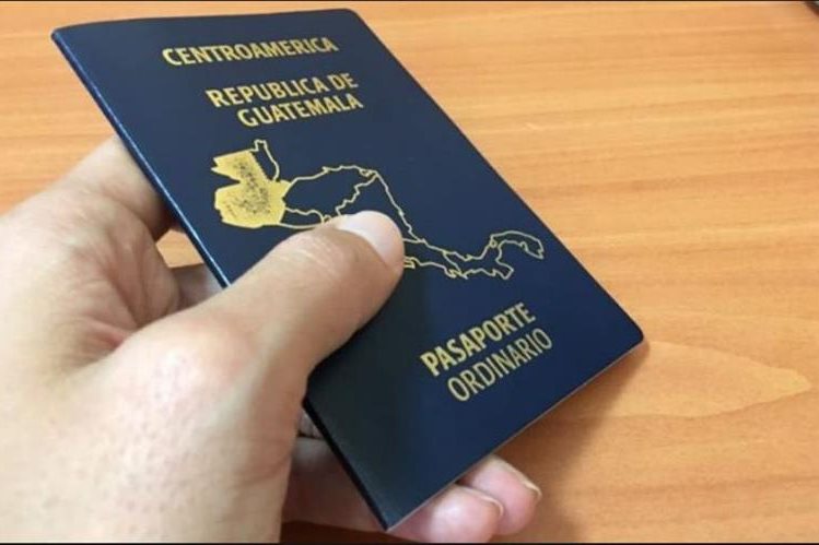 El pasaporte ordinario tenía un costo de US$30. (Foto: Hemeroteca PL)