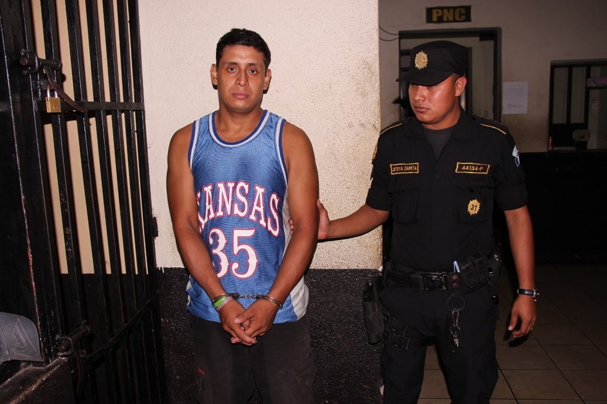 Jorge Eduardo Pérez Morales es el principal sospechoso por la muerte de la bióloga Nancy Cruz Ortiz. Escapó del control del Sistema Penitenciario el 19 de marzo del 2015. (Foto Prensa Libre: Carlos Paredes)